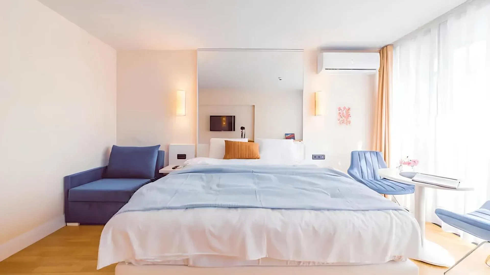 ***** Apartment Orbi City Aparthotel In Batumi With Sea View Georgia