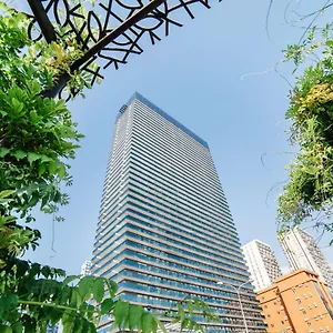 Sunshine Orbi Tower باتومي